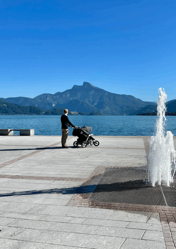 Selecting the Best Travel Stroller for Europe