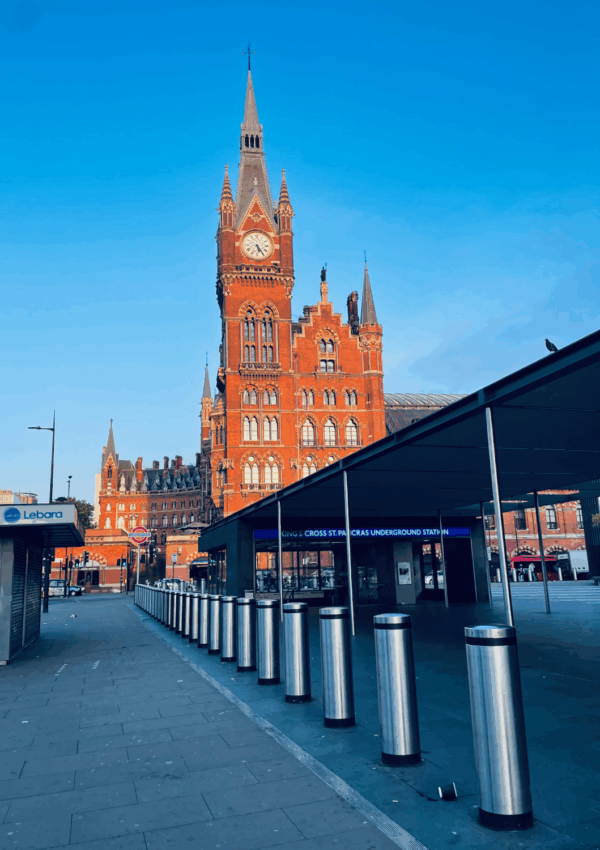 5 Tip For Tagging Along with Kids on Your Spouse’s Work Trip