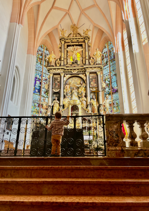 5 Tips For Visiting Museums and Historical Sites with Children